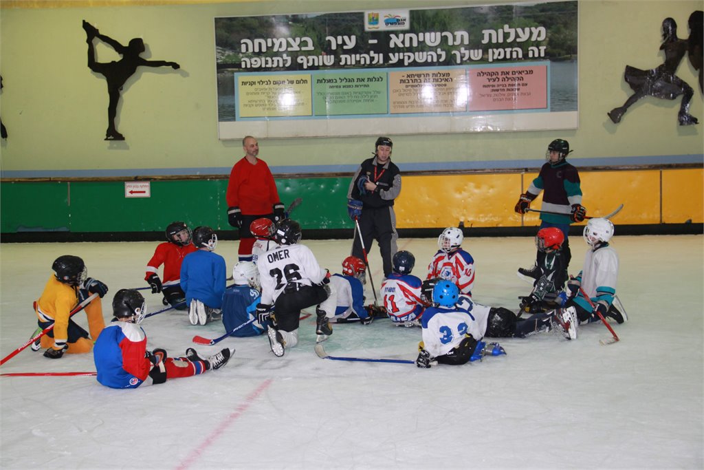 אימון קבוצת ילדים Hawks Haifa במעלות